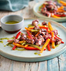 Ensalada templada de pulpo al vacío