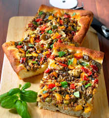 Pizza de patata con verduras