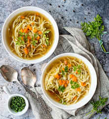 Rosół z kaczki i pieczonych warzyw (z osłoną noża miksującego)