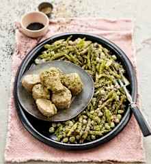 Lombinho de porco com salada primavera