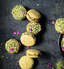 Alfajores de pistacho y pipas de calabaza