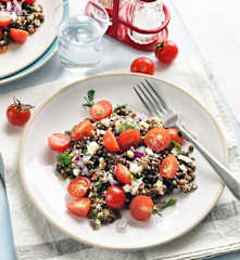 Salade de lentilles, feta et tomates