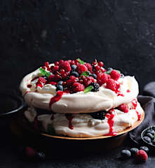 Pavlova de frutos rojos