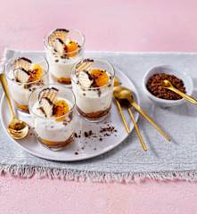 Schaumkuss-Quark-Creme mit Mandarinen