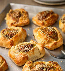 Fagottini al formaggio pasquali (Flaounes)