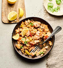 Ryż z łososiem i pieczarkami