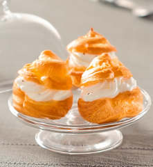Choux chantilly au clou de girofle