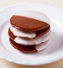New York Black and White Cookies