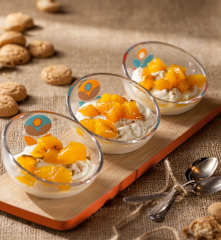 Crema di pesche caramellate e cannella