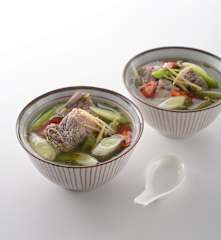 辣味酸菜排骨湯