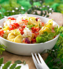 Bunter Tortellinisalat