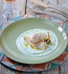 Merluzzo marinato con crema di cavolfiore e zenzero