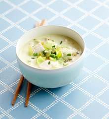 Soupe de poulet à la citronnelle