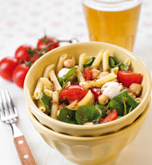 Salada de massa e grão