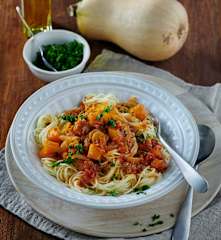 Bratwurst-Kürbis-Bolognese