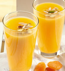 Bebida de albaricoques secos