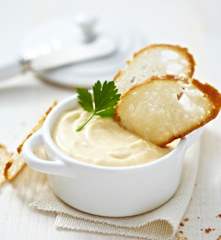 Aprikosen-Knoblauch-Creme