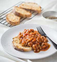 Speedy beans on toast