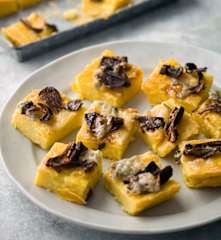Polenta Squares with Gorgonzola and Porcini - Quadrotti di polenta con Gorgonzola e porcini