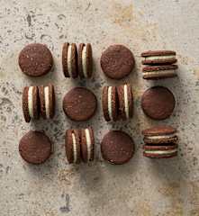 Chocolate cream cookies