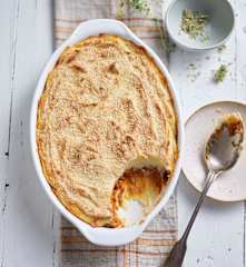 Vegetarischer Parmentier mit Auberginen-Linsen-Bolognese