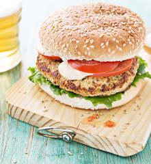 Hamburguesa de pollo con quinoa y chía