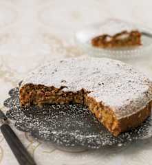 Bolo de amendoa e abóbora cristalizada