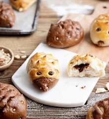 Igel-Brötchen mit Schoko-Füllung