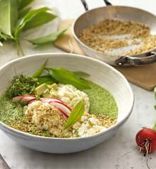 Bärlauch Bowl mit Karfiolreis und Hanfsamen
