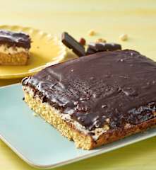 Bizcocho de piña con crema de queso chocolate y frutos secos (Božská mana)