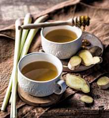 Tisana de gengibre, mel e citronela