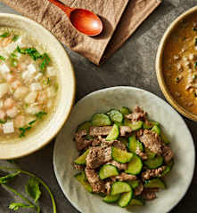 海鲜豆腐汤/黄瓜牛肉/肉糜炖蛋