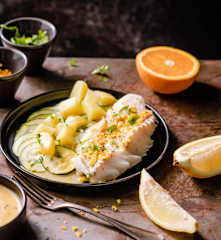 鱈魚排配柑橘奶油