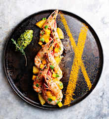 Langostinos con chimichurri de cítricos