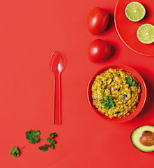 Guacamole con pimiento asado y pipas de calabaza