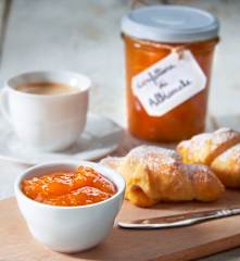 Confettura di albicocche