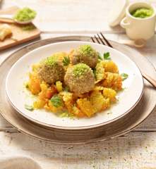 Grünkernknödel mit Wurzelgemüseragout