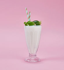Limetten-Buttermilch