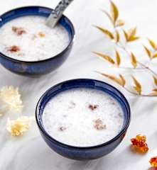 椰汁桃胶银耳糖水