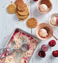 Stroopwafles com gelado de ameixa