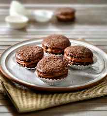 Dolcetti semplici mandorle e cioccolato