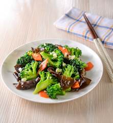 蒜味木耳炒花椰菜