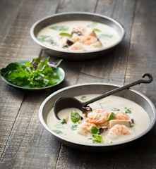 Tom kha prawns