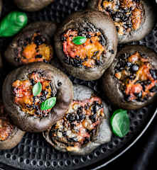 Minifocaccias noires fantaisies