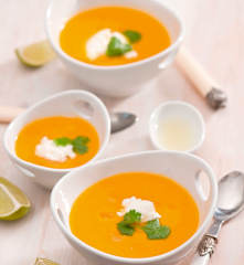 Upiększająca zupa krem z batatów Laury Drost