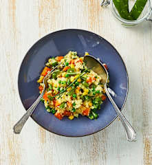 Cous cous con fagiolini, mais e erba cipollina