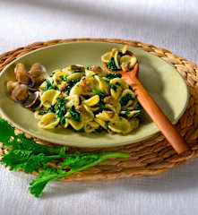 Orecchiette alle cime di rapa e vongole