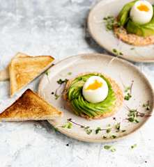 Alpukat, Telur dan Salmon Tartar
