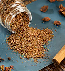 Cinco especias chinas