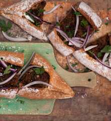 Lahmacun Pide (Turkish pizza)